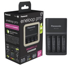 Panasonic Eneloop CC55 Fast Charger + 4x Eneloop Pro AA Batterijen